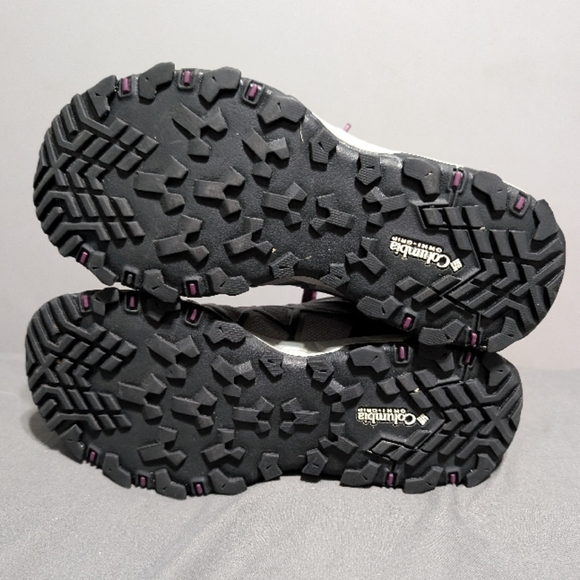 Columbia Peakfreak Outdry Purple and Gray Athletic Shoes size 7 - Picture 10 of 11